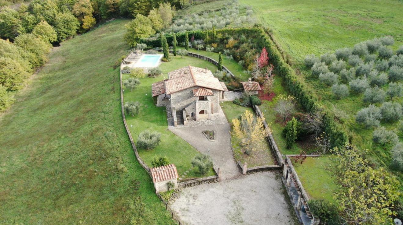 Villa Elisa - Private Pool & Airco Near Reschio Castle Lugnano Exterior foto